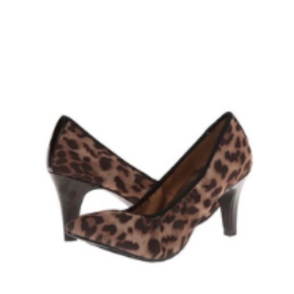 Women’s shoes
